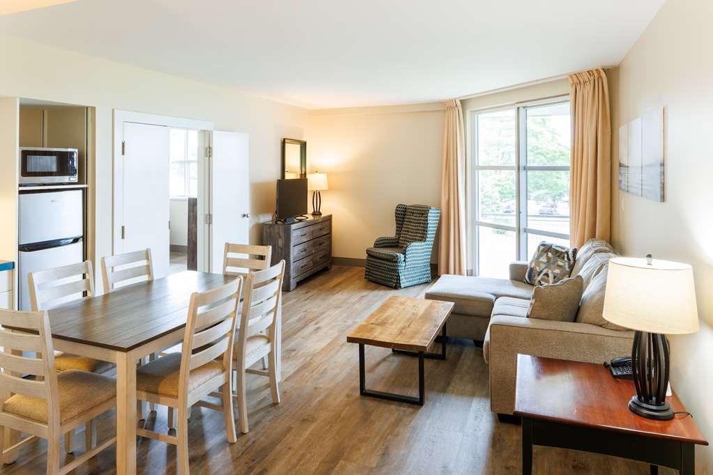 Rodd Brudenell River Resort Cardigan Room photo